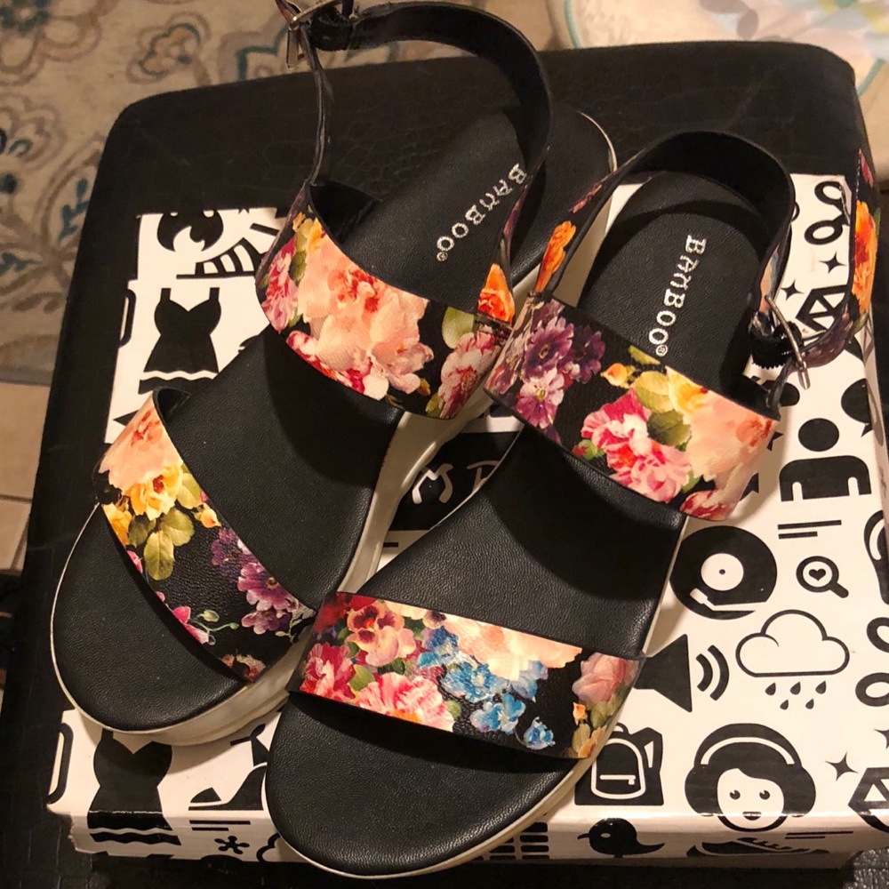 Floral sandals